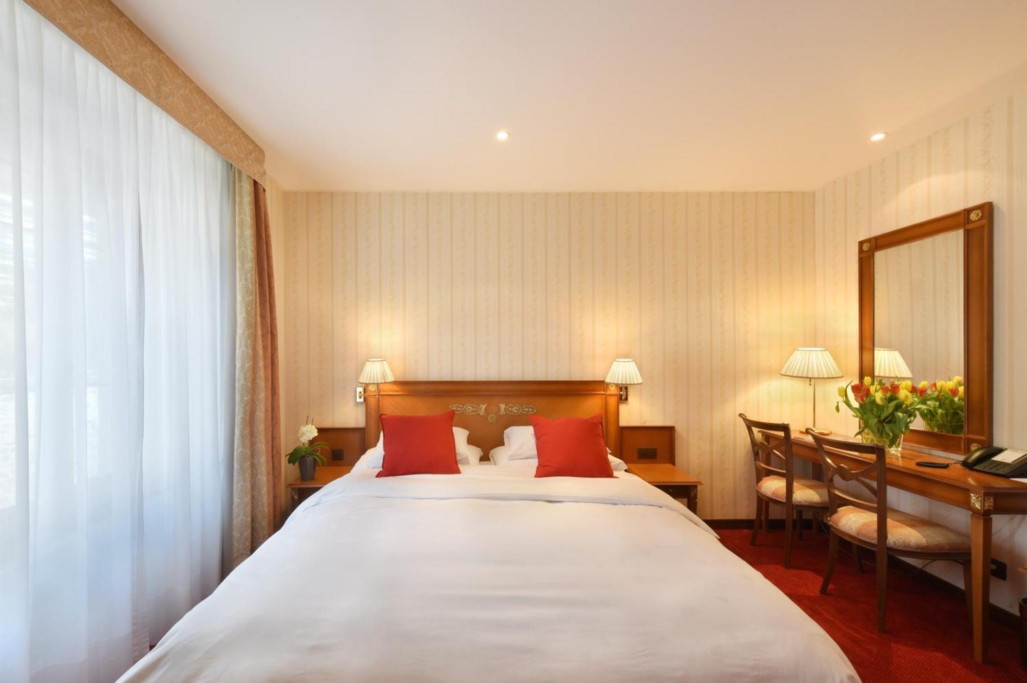 Golf Hotel Rene Capt Montreux Phòng bức ảnh