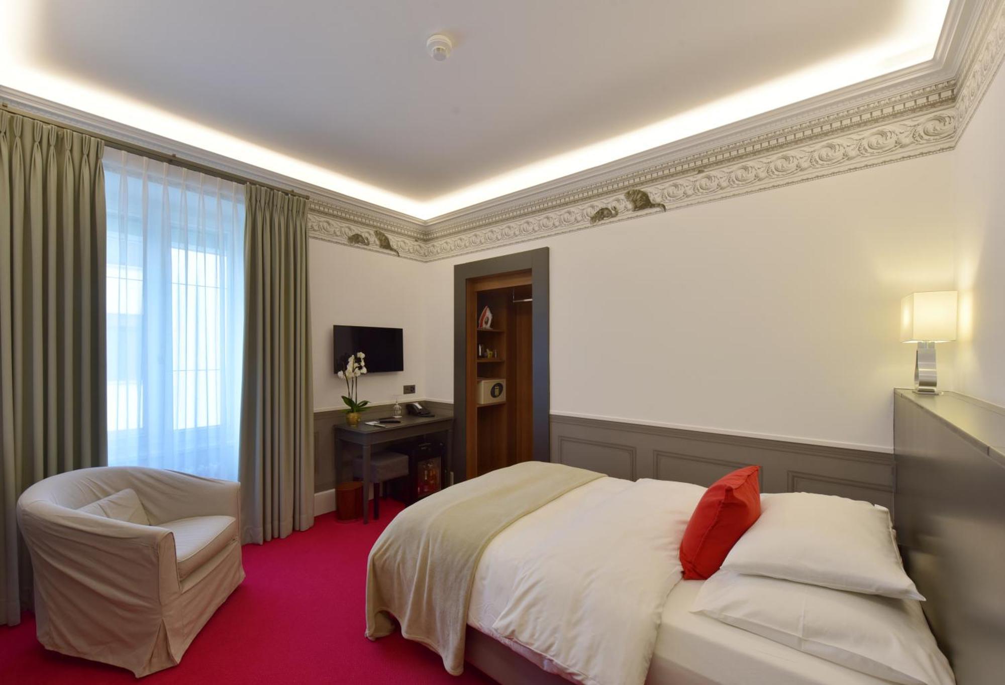 Golf Hotel Rene Capt Montreux Phòng bức ảnh